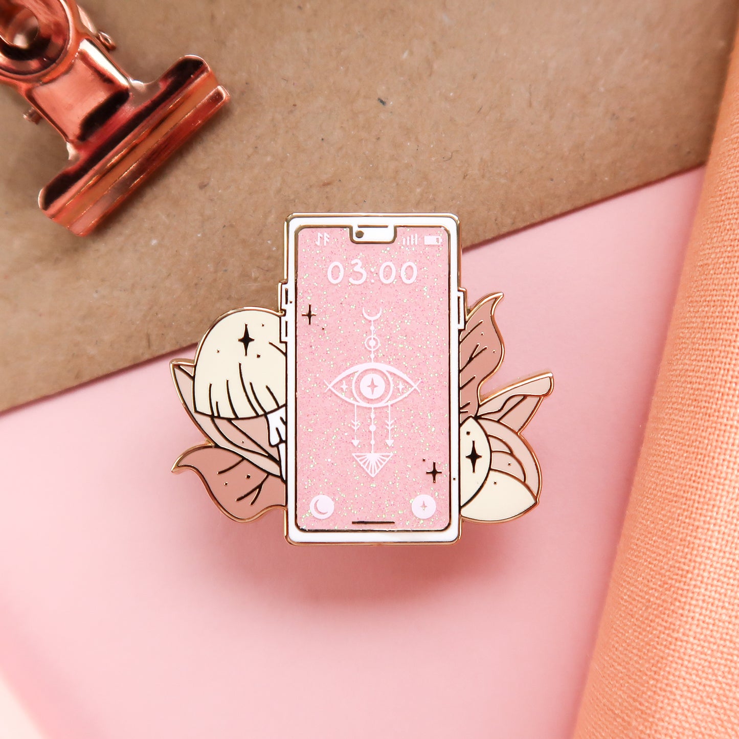 Smart Phone Enamel Pin