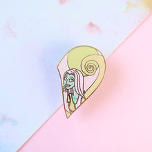Load image into Gallery viewer, Jack &amp; Sally Enamel Pin Set